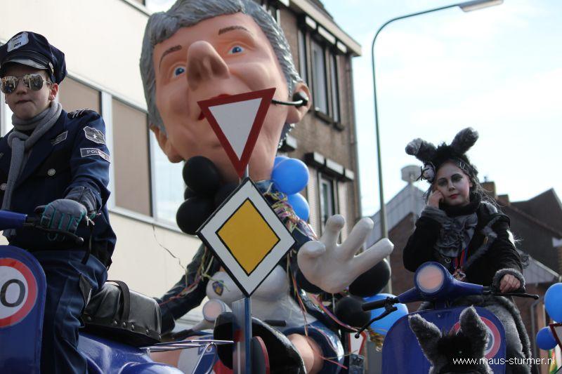 2012-02-21 (78) Carnaval in Landgraaf.jpg